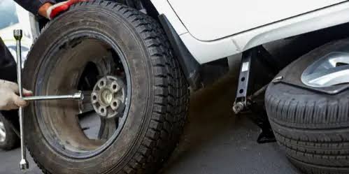 BEYOĞLU KABATAŞ MAHALLESİ SEMTİ 24 SAAT AÇIK OTO LASTİKÇİ, BEYOĞLU KABATAŞ MAHALLESİ SEMTİ 7/24 LASTİKÇİ, 7/24 BEYOGLU KABATAS MAHALLESİ SEMTİ OTO LASTİKCİ